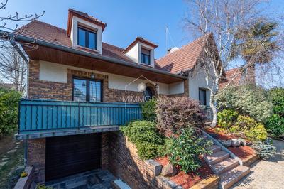 Maison - 170 m² - 7 pièces