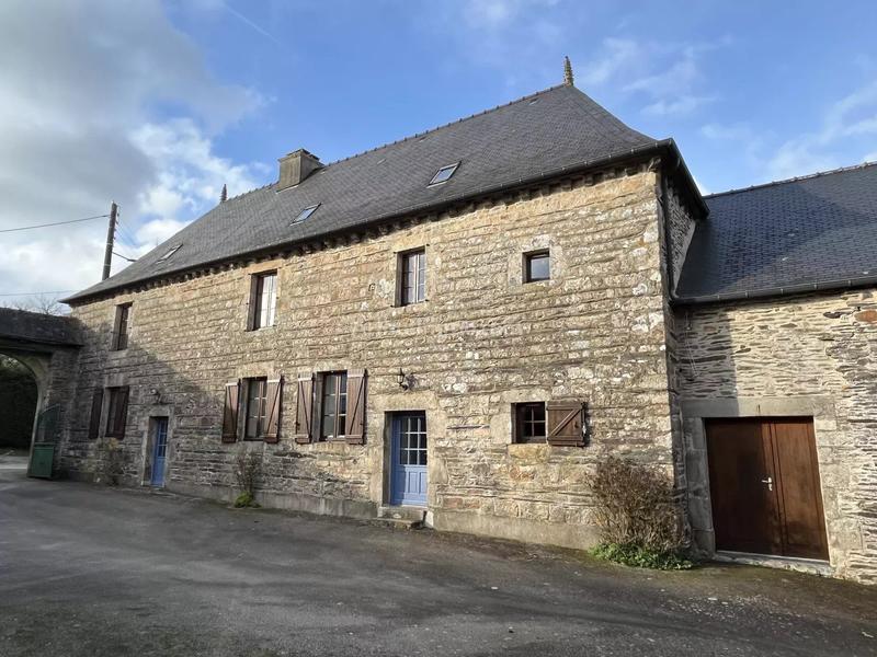 Maison - 172 m² - 6 pièces