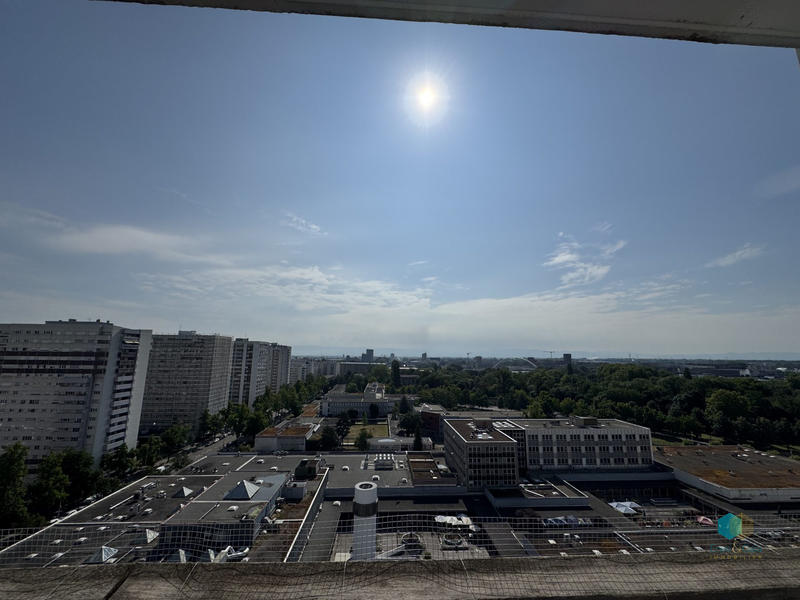 Appartement - 226 m² - 7 pièces