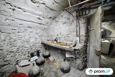 Maison - 150 m² - 4 pièces