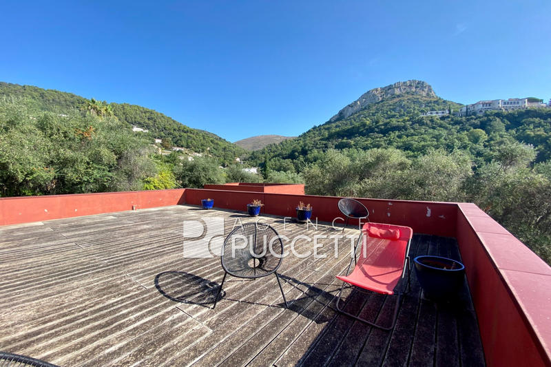 Demeure - 230 m² - 8 pièces