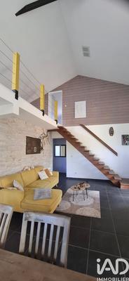 Maison - 200 m² - 7 pièces