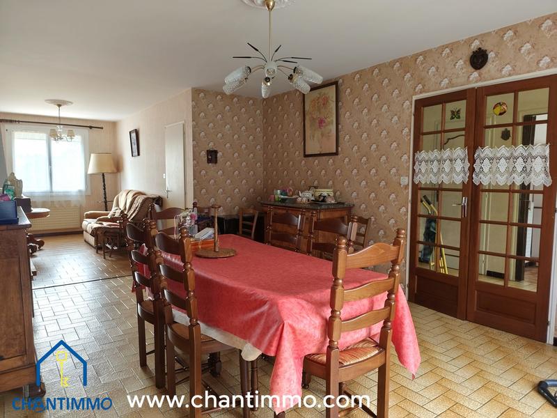 Maison - 98 m² - 5 pièces