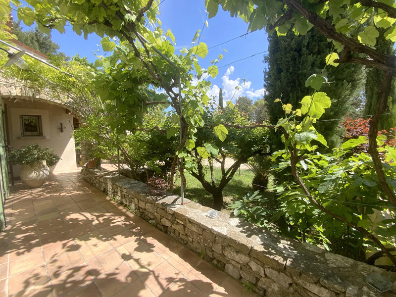 Maison - 210 m² - 6 pièces