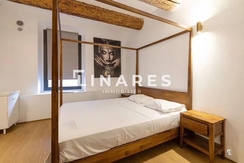 Appartement - 120 m² - 4 pièces