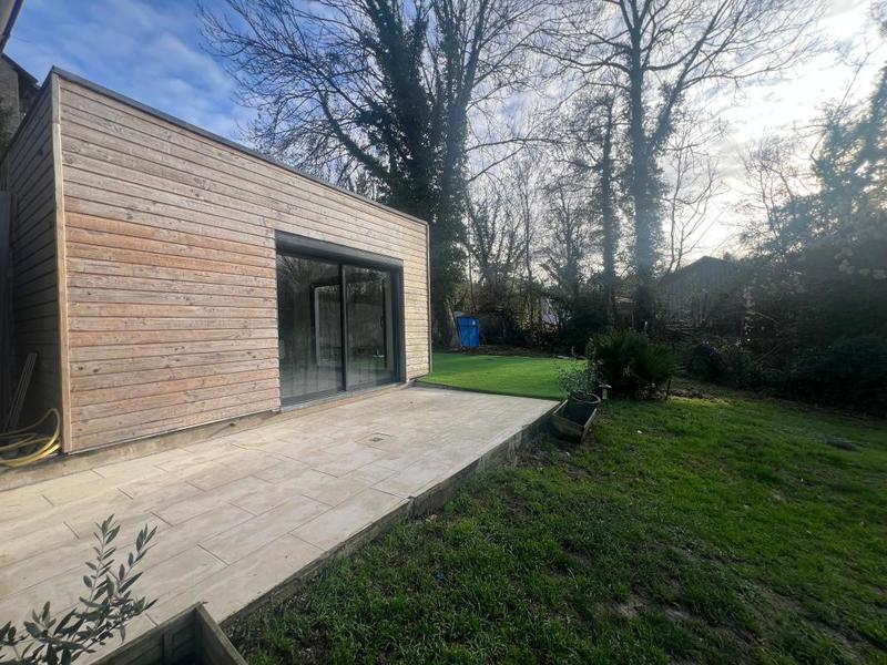 Maison - 95 m² - 4 pièces