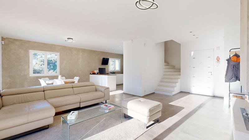 Maison - 137 m² - 4 pièces