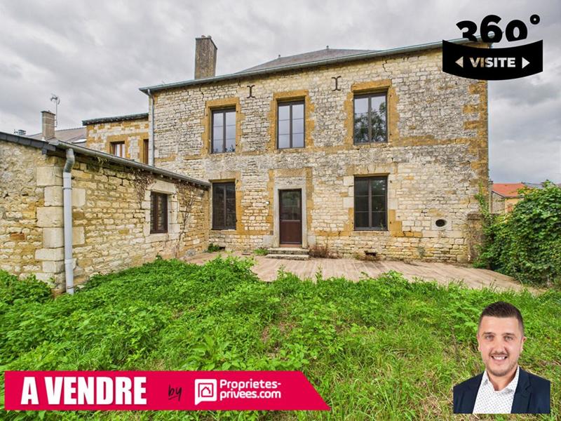 Maison - 281 m² - 10 pièces