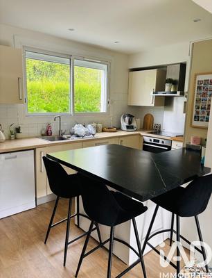 Maison - 110 m² - 4 pièces