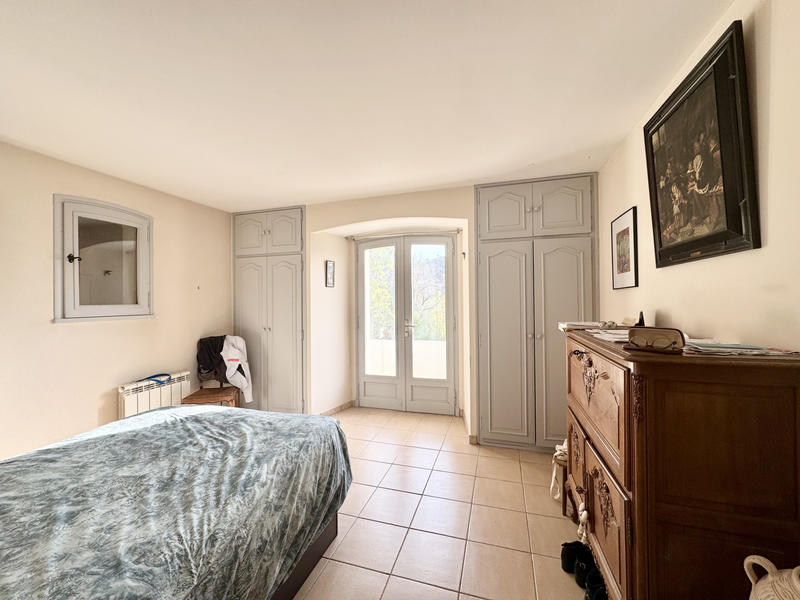 Villa - 365 m² - 11 pièces