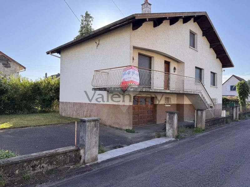 Maison - 138 m² - 7 pièces