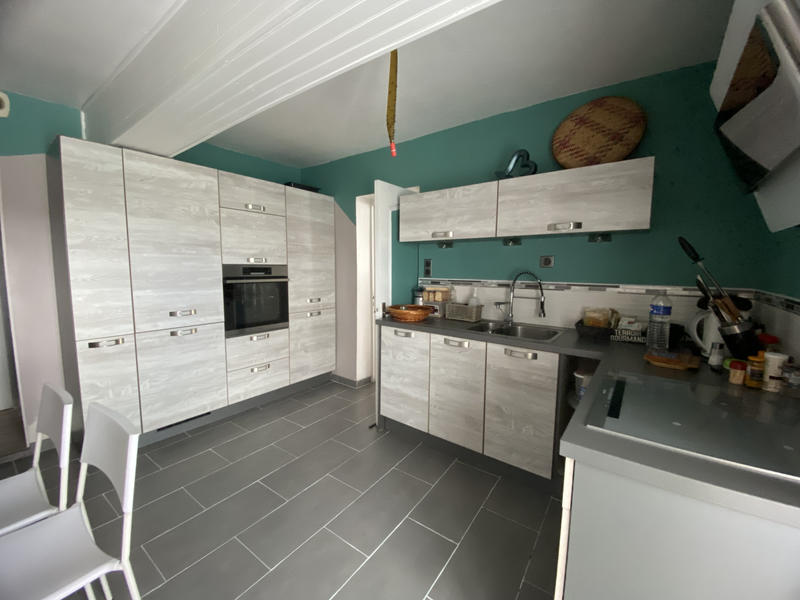 Maison - 110 m² - 4 pièces