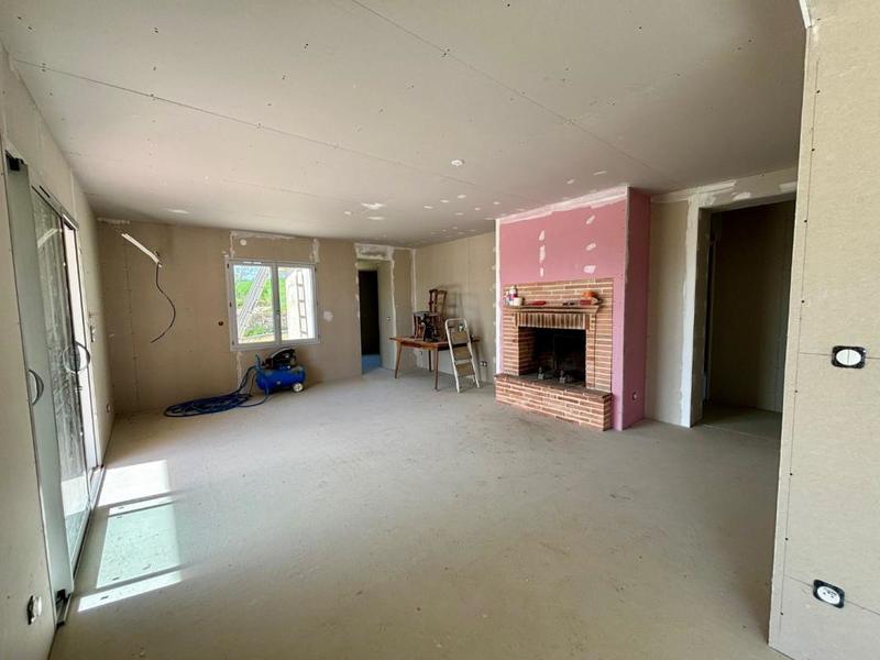 Maison de campagne - 200 m² - 2 pièces
