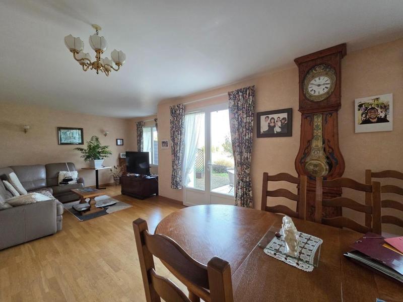 Maison - 105 m² - 4 pièces