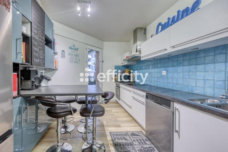 Appartement - 85 m² - 4 pièces