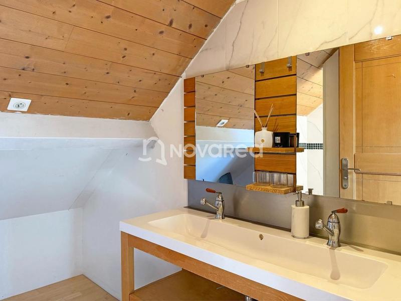 Maison - 105 m² - 3 pièces