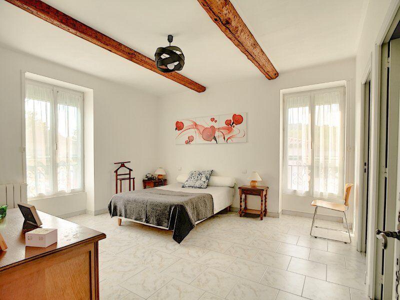 Maison - 163 m² - 7 pièces