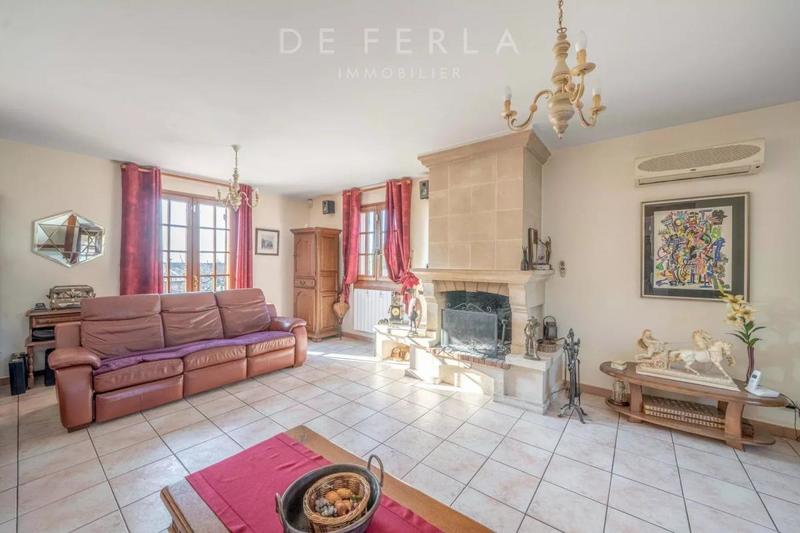 Villa - 357 m² - 7 pièces