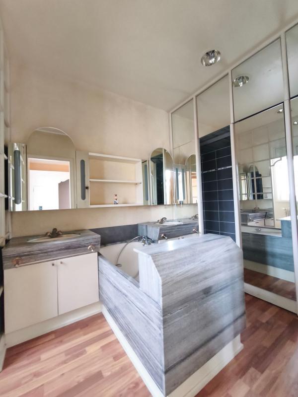 Appartement - 172 m² - 5 pièces