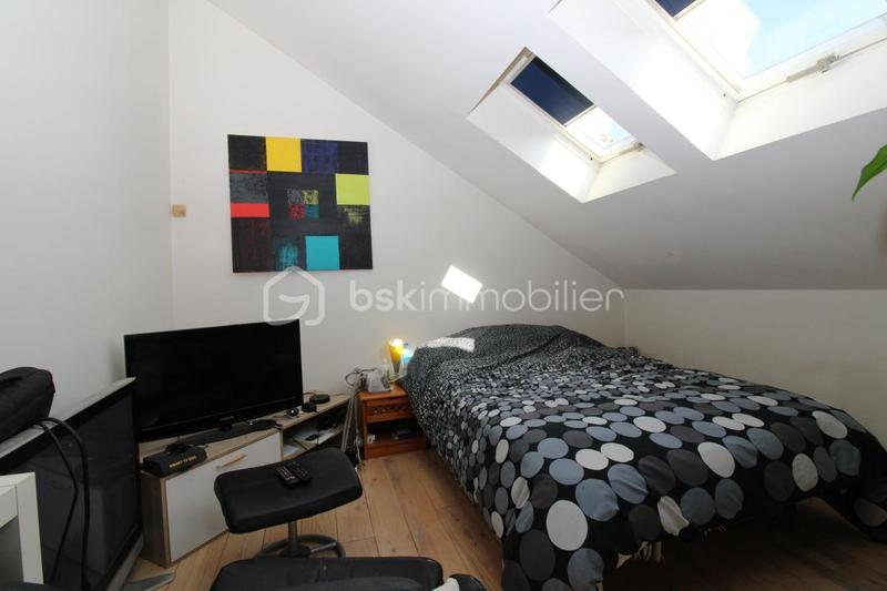 Maison - 205 m² - 7 pièces