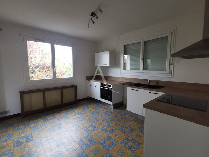 Maison - 105 m² - 5 pièces