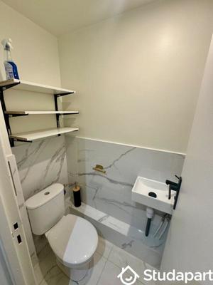 Chambre - 11 m² - 1 pièce