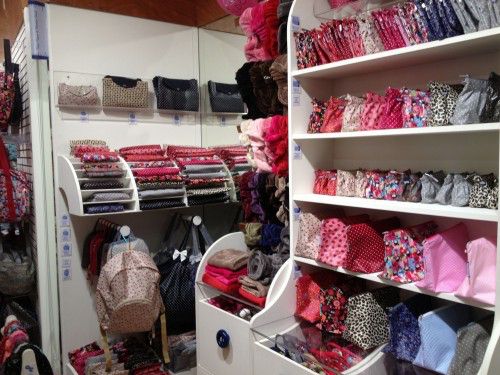 Papa Pique et Maman Coud