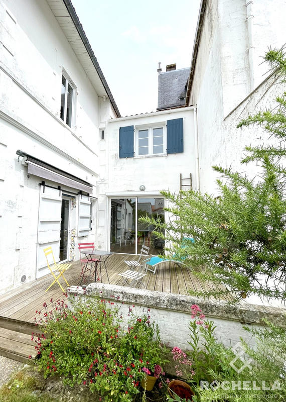 Maison - 150 m² - 4 pièces