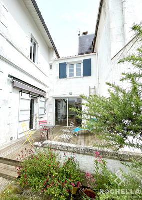 Maison - 150 m² - 4 pièces