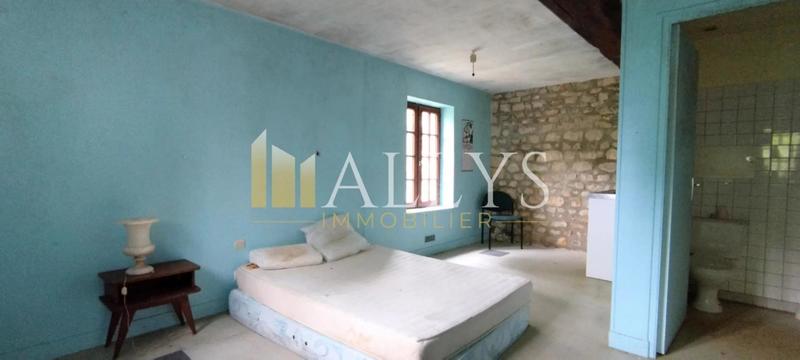 Local d'activité / Entrepôt - 2 101 m²