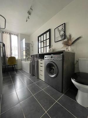 Immeuble - 78 m² - 2 pièces