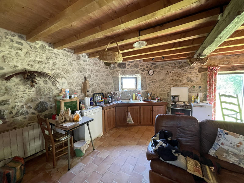 Maison - 280 m² - 14 pièces