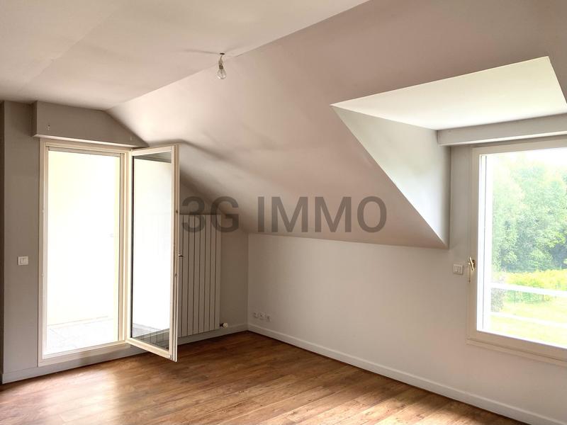 Propriété - 360 m² - 7 pièces