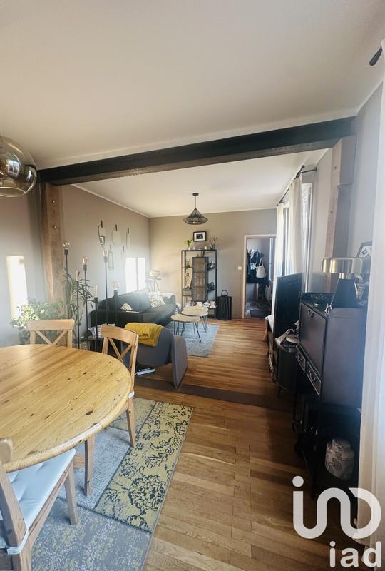 Maison - 95 m² - 5 pièces