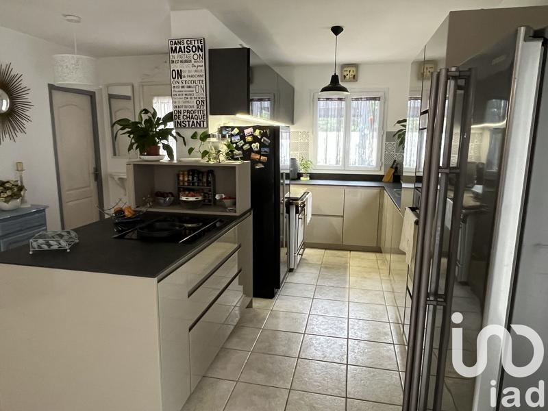 Maison - 98 m² - 4 pièces