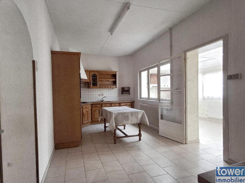 Maison - 95 m² - 5 pièces