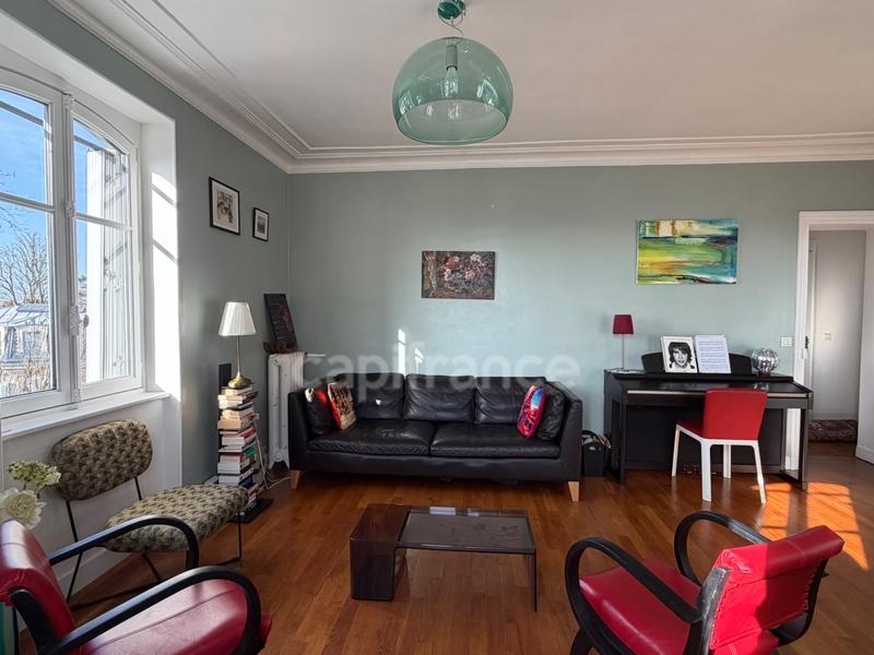 Appartement - 100 m² - 5 pièces