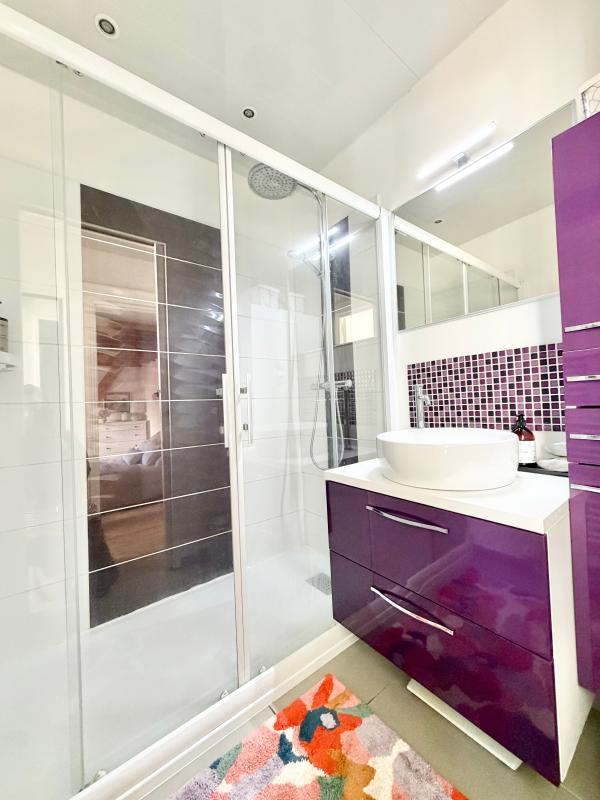 Appartement - 77 m² - 3 pièces