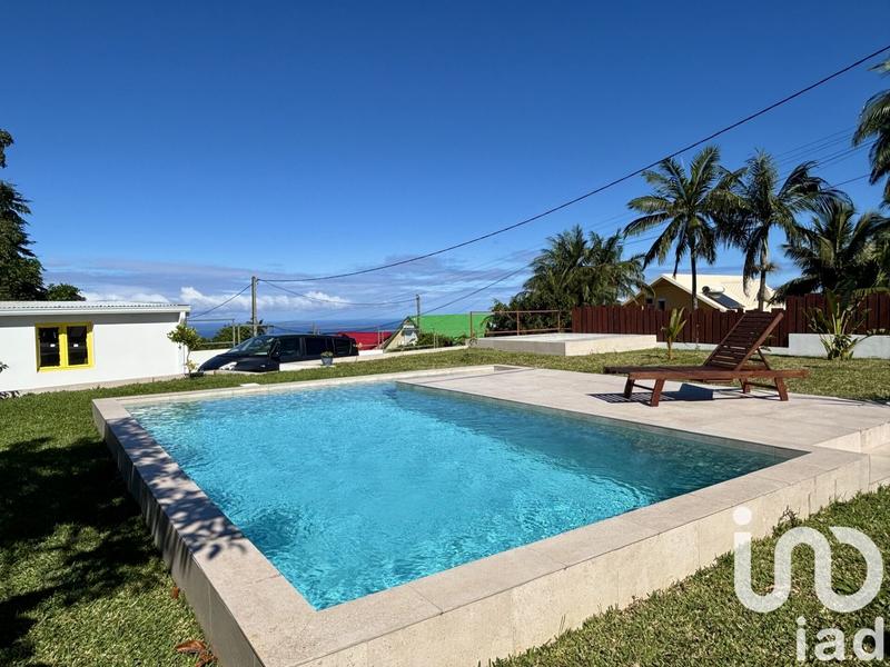 Maison - 102 m² - 4 pièces