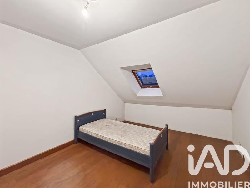 Maison - 229 m² - 11 pièces