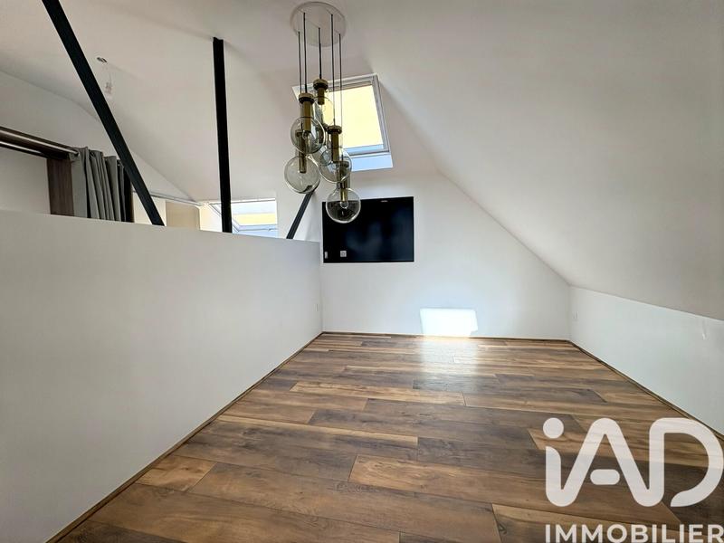 Immeuble - 140 m² - 2 pièces