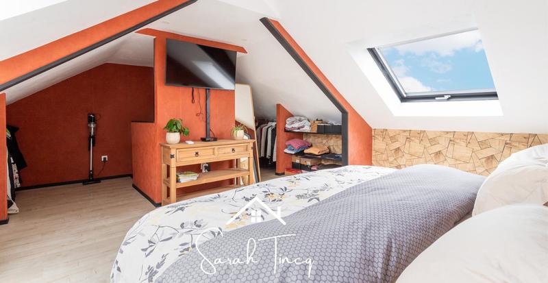 Maison - 105 m² - 5 pièces