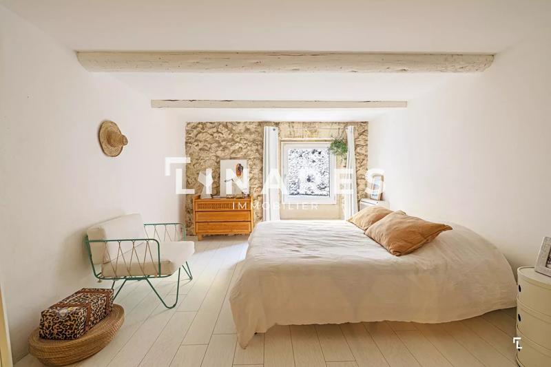 Appartement - 107 m²