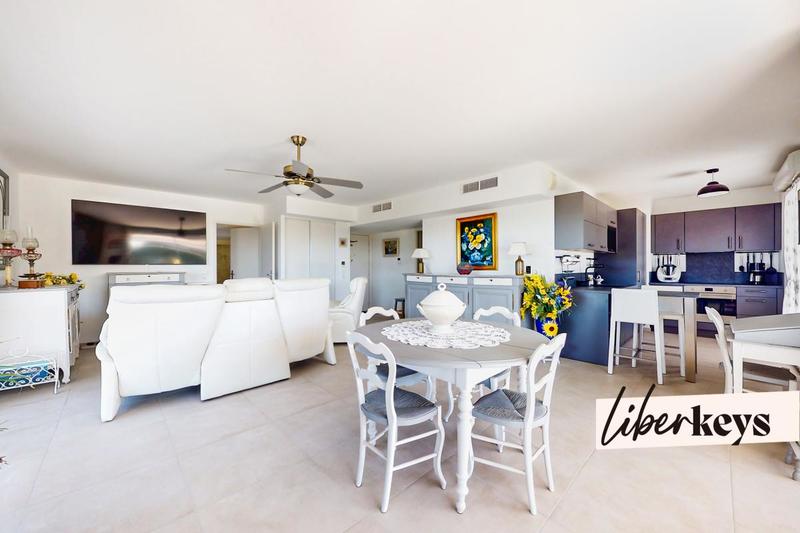 Appartement - 110 m² - 5 pièces