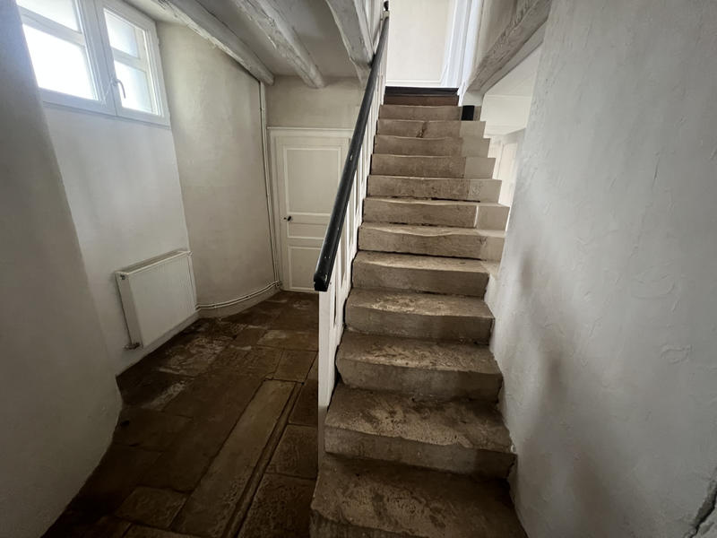 Maison - 230 m² - 5 pièces