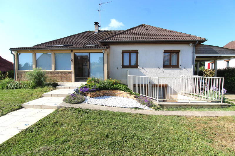 Maison - 150 m² - 7 pièces