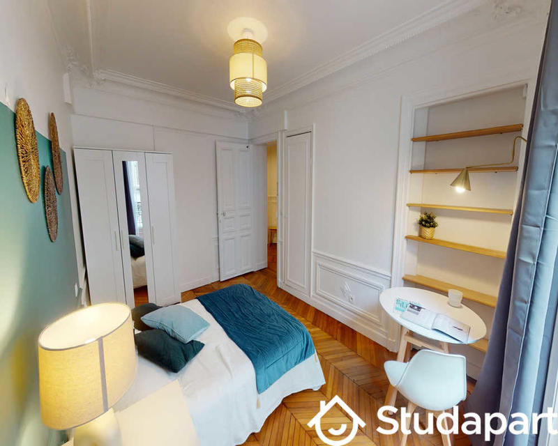 Chambre - 90 m² - 1 pièce