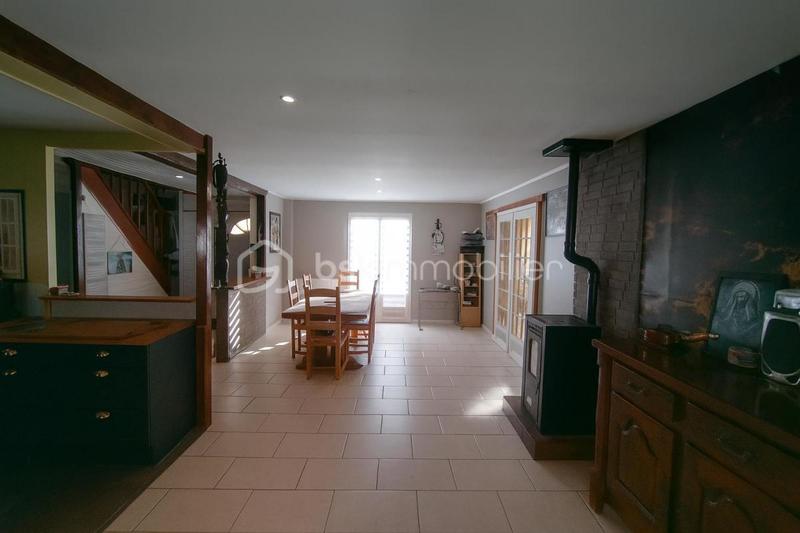 Pavillon - 154 m² - 8 pièces