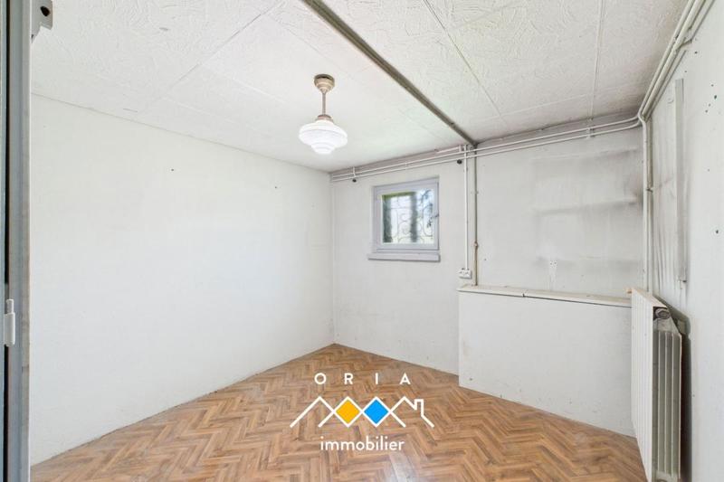 Maison - 107 m² - 6 pièces