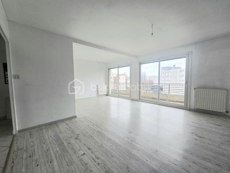 Appartement - 97 m² - 4 pièces